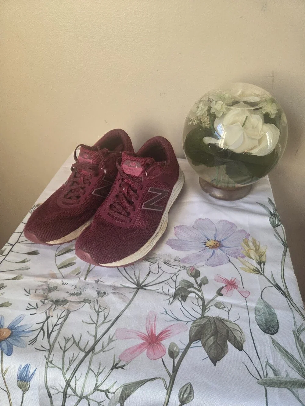 New Balance Women's Burgundy Fresh Foam Arishi WARISPM2 Running Shoes 6